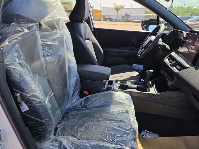 New 2026 CRYSTAL WHITE PEARL Subaru Premium image 25