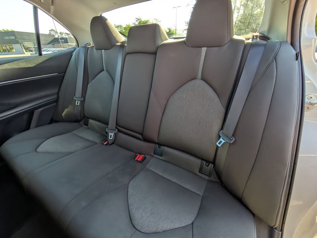 Used 2024 White Toyota LE image 13