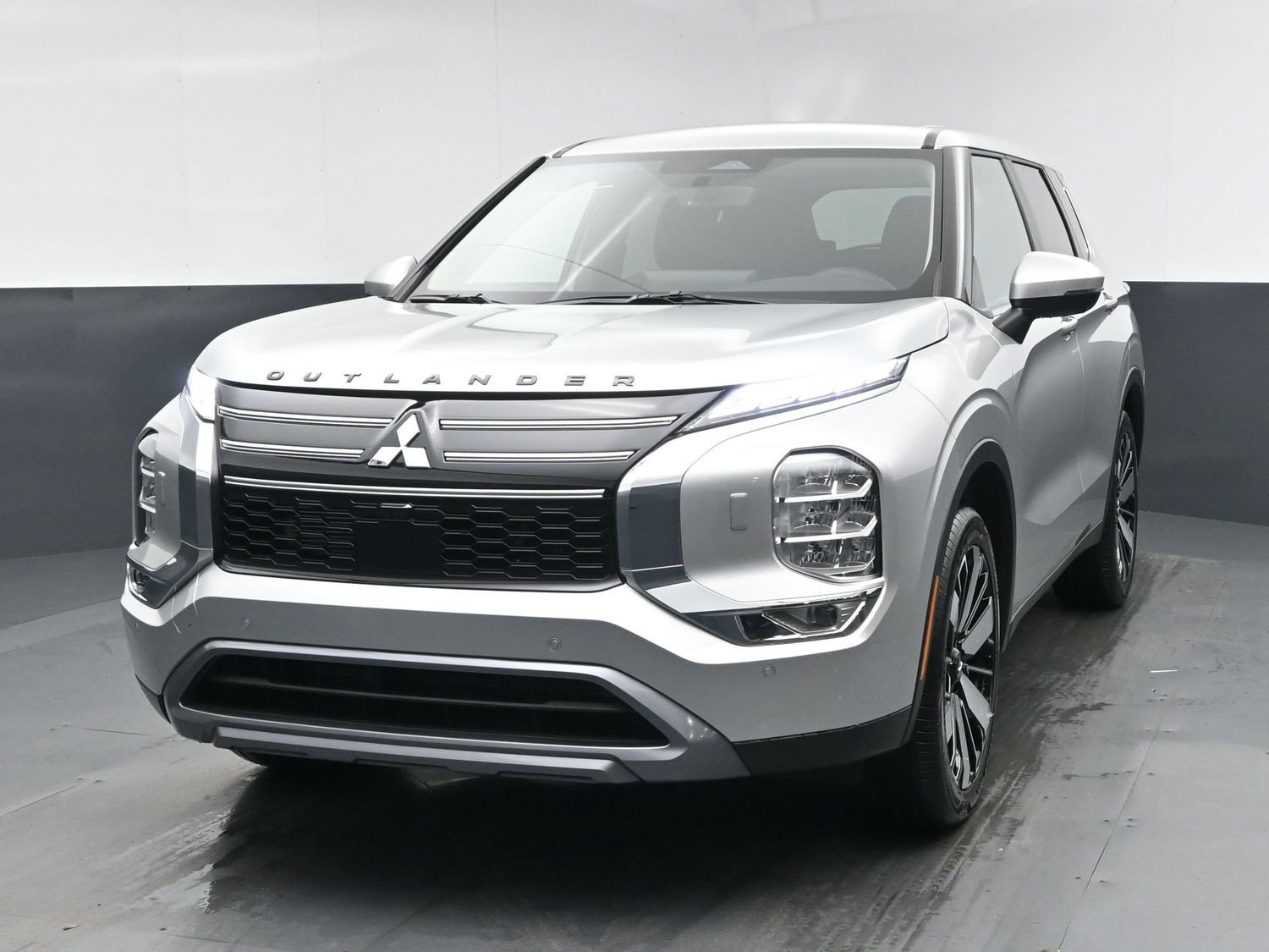 New 2026 Gray Mitsubishi SE 1.5T S-AWC image 1