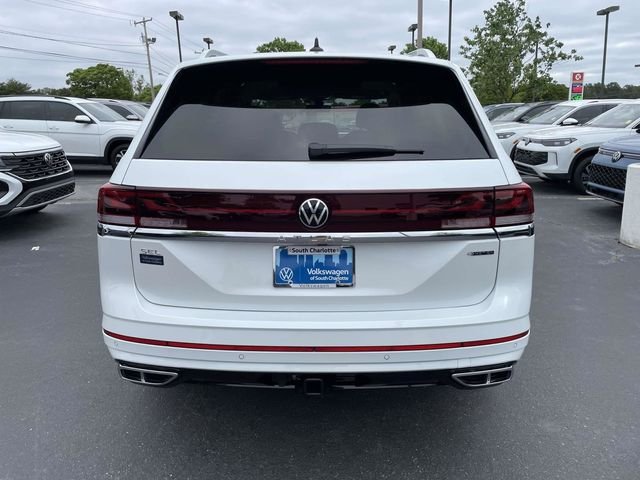 New 2026 White Volkswagen 2.0T SEL Premium R-Line image 5