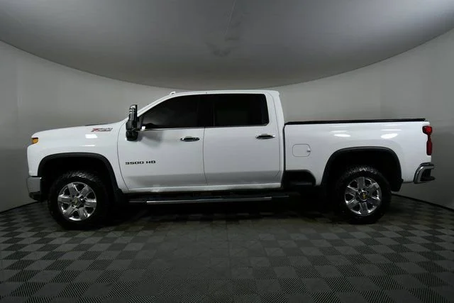2021 Chevrolet Silverado 3500HD LTZ - Photo 16