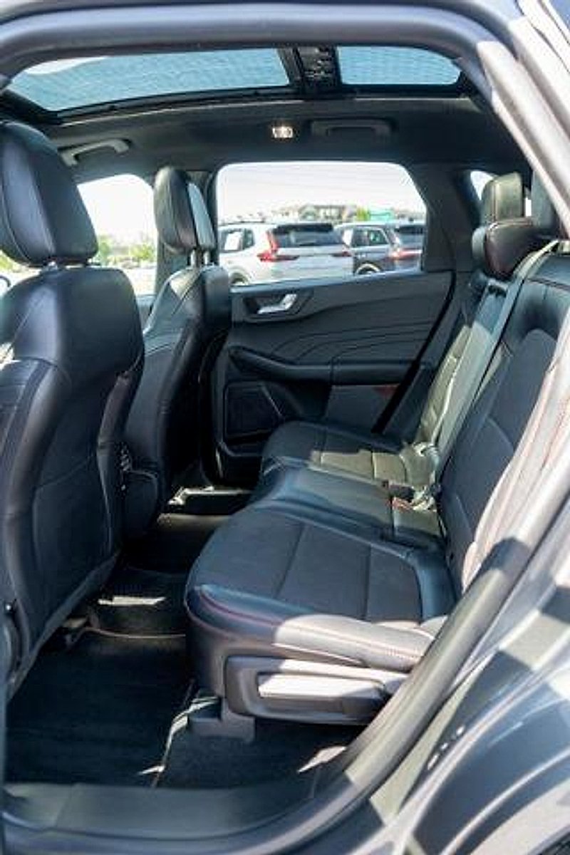 Used 2023 Carbonized Gray Metallic Ford ST-Line image 11
