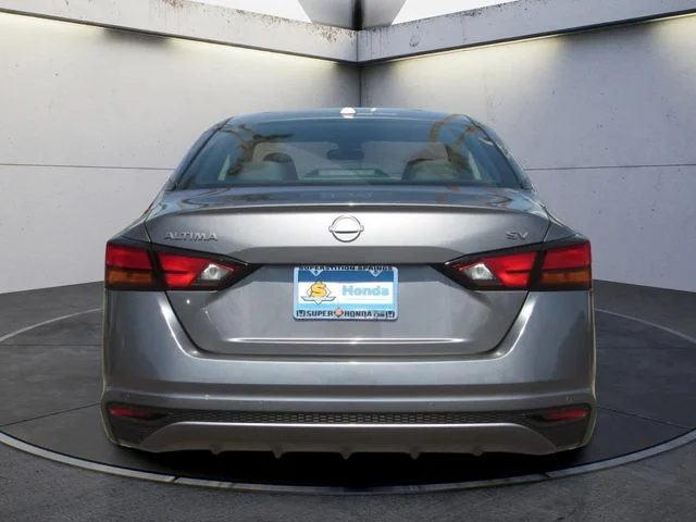 Used 2024 Gun Metallic Nissan 2.5 SV image 7