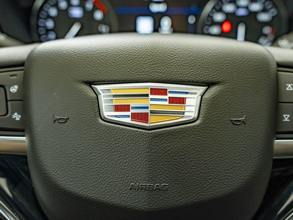 Used 2025 Crystal White Tricoat Cadillac Premium Luxury image 22
