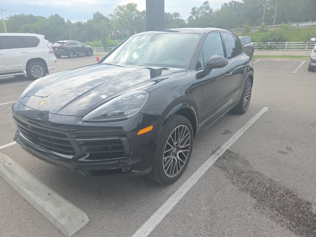 Used 2019 Jet Black Metallic Porsche Base image 3