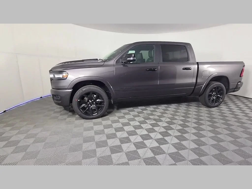 New 2026 Granite Crystal Metallic Clear-Coat Exterior Paint RAM Laramie image 35