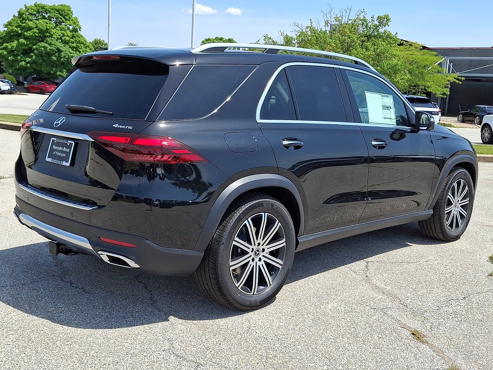 New 2026 Obsidian Black Metallic Mercedes-Benz GLE 350 image 6