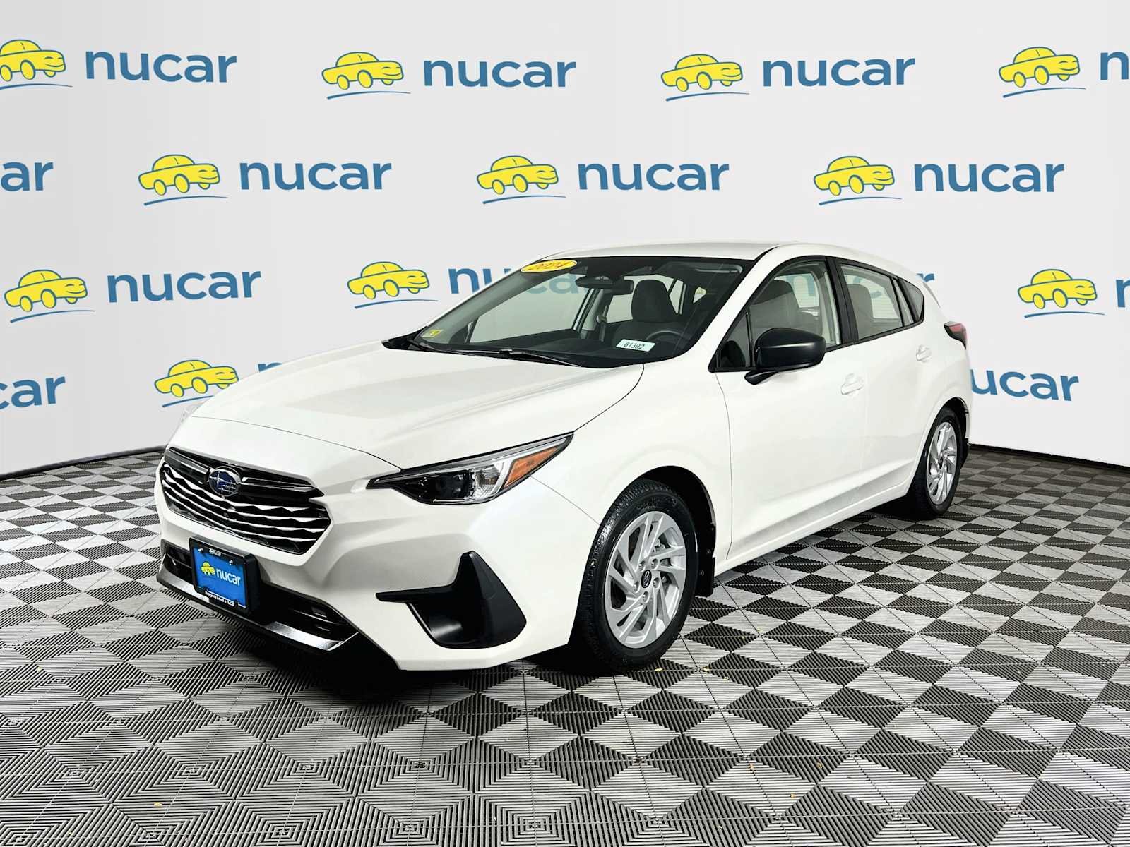 Used 2024 Crystal White Pearl Subaru  image 3