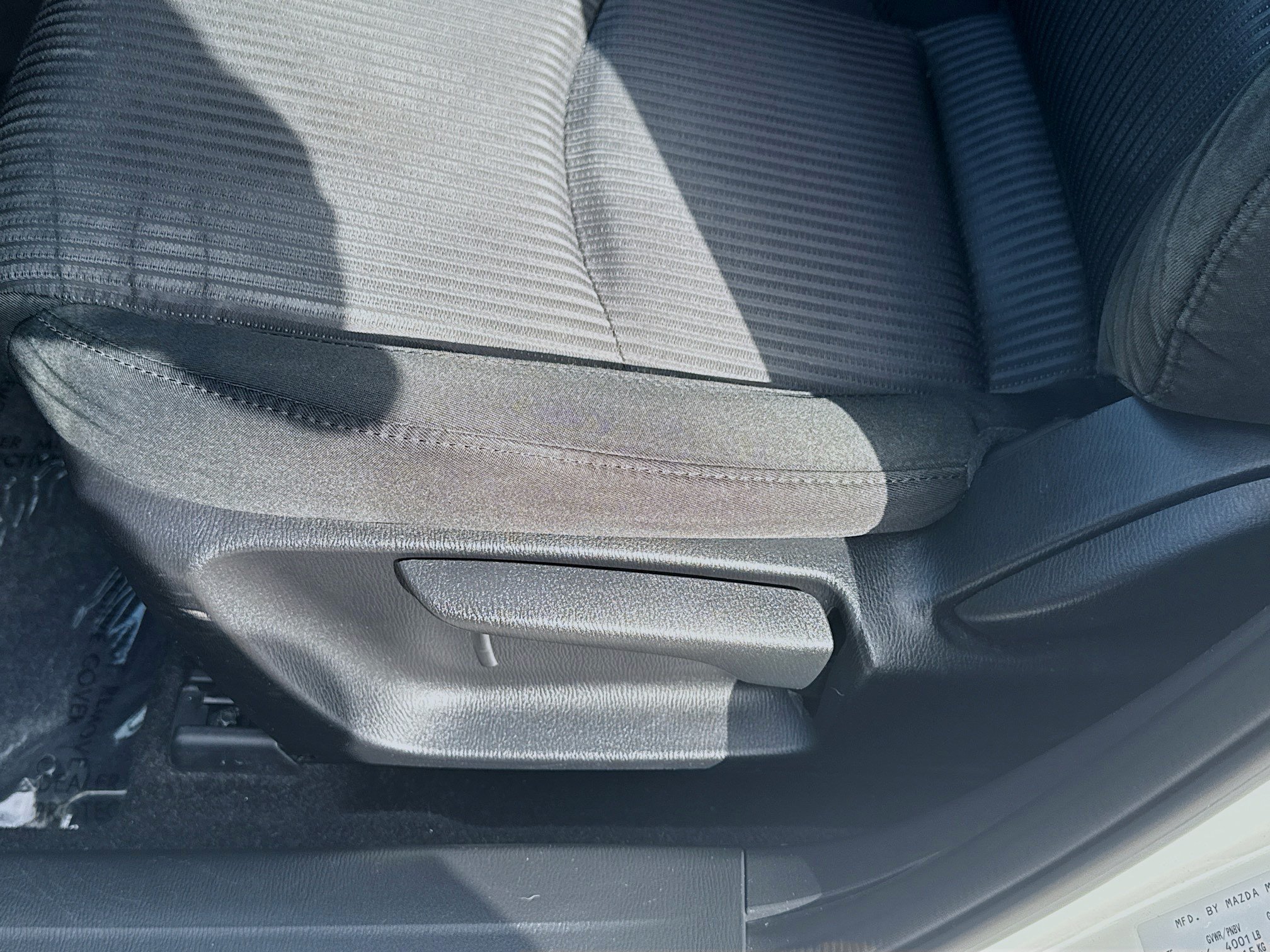 Used 2016 Snowflake White Pearl Mica Mazda i Sport image 17