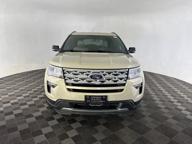 Used 2018 Silver Ford XLT image 2