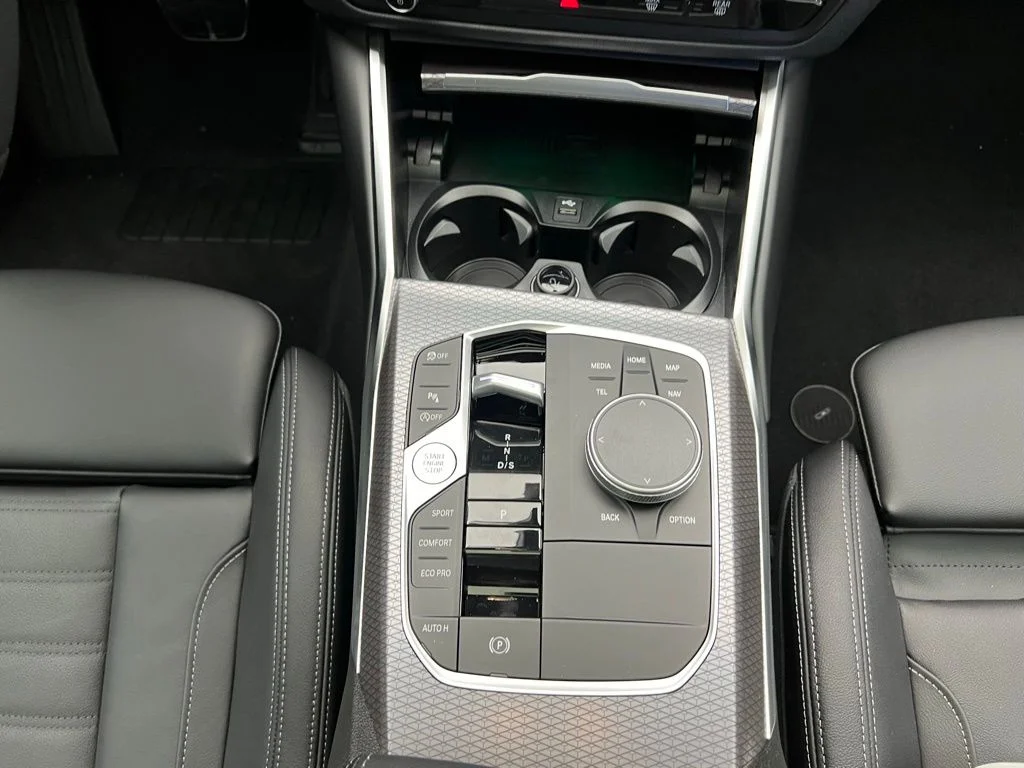 2026 BMW 3 Series 330i - Photo 13