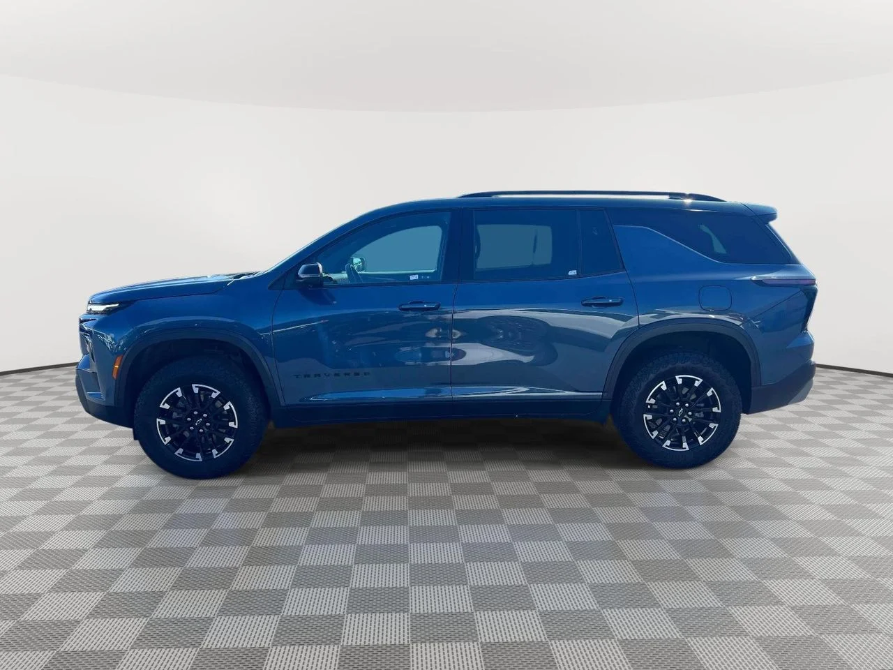 Used 2024 Lakeshore Blue Metallic Chevrolet AWD Z71 image 8