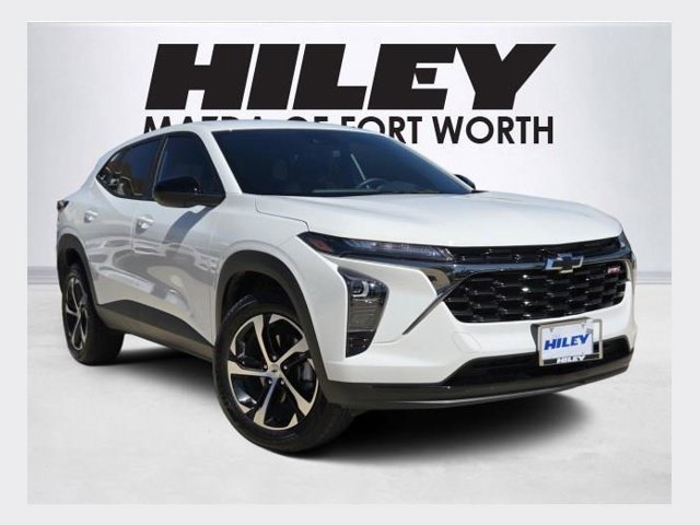Used 2025 White Chevrolet 1RS image 1