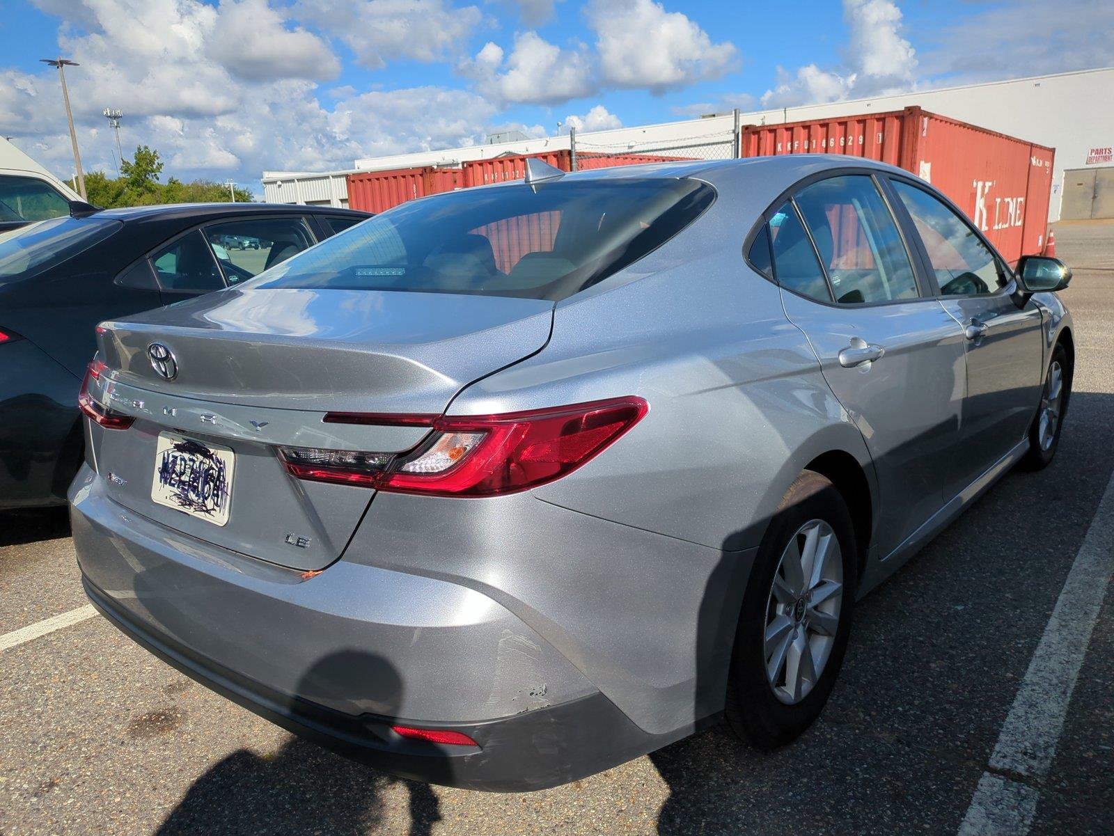 Used 2025  TOYOTA  image 3