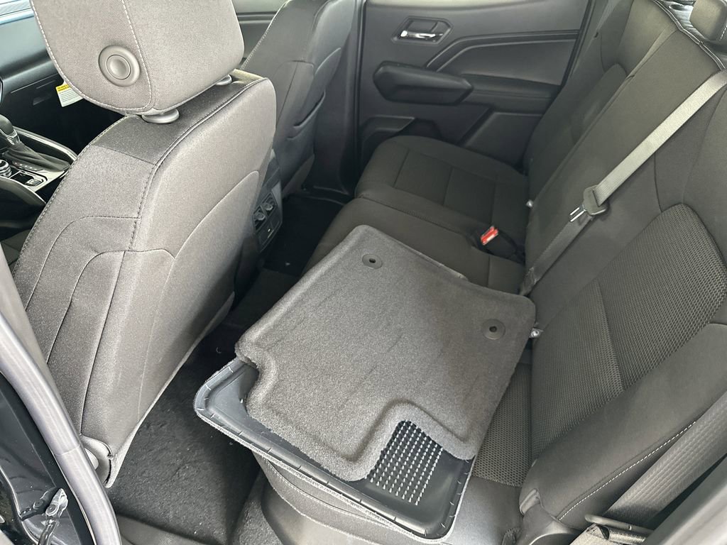 New 2026 Onyx Black GMC Elevation image 26