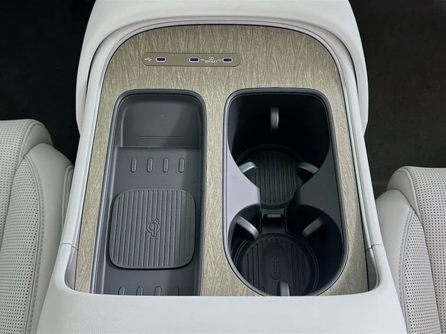 New 2026 White Hyundai SEL image 19