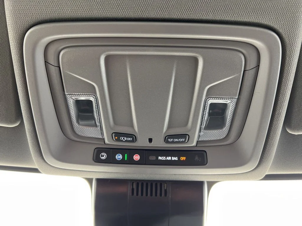 New 2025 White GMC Pro image 24