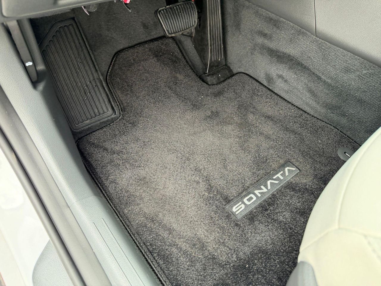 2026 Hyundai Sonata SEL - Photo 30