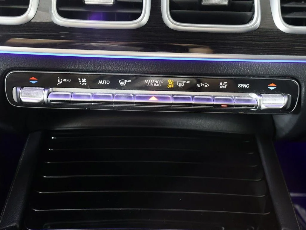 Used 2022 Black Mercedes-Benz GLE 450 image 52