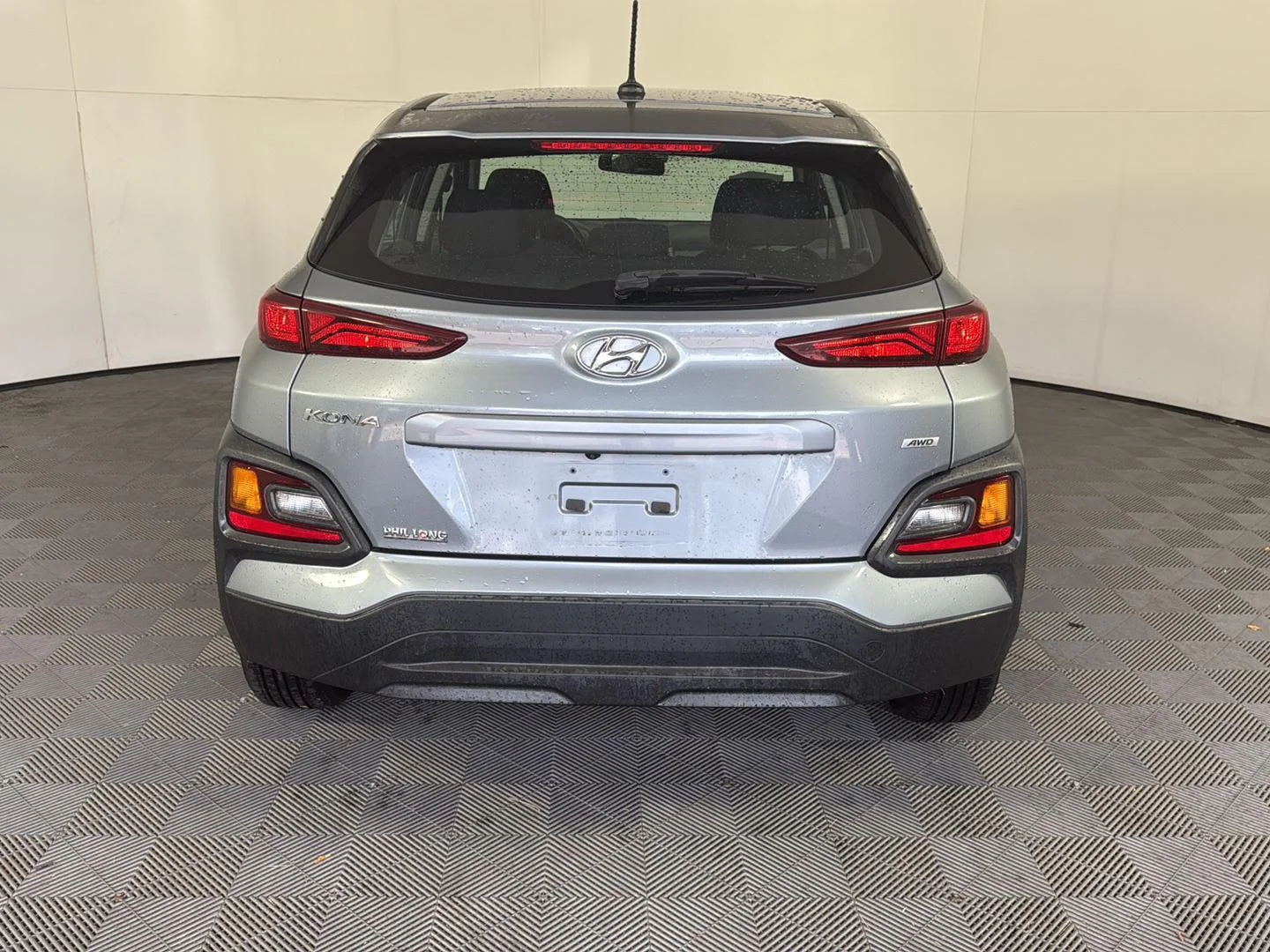 Used 2020 Sonic Silver Hyundai SE image 8