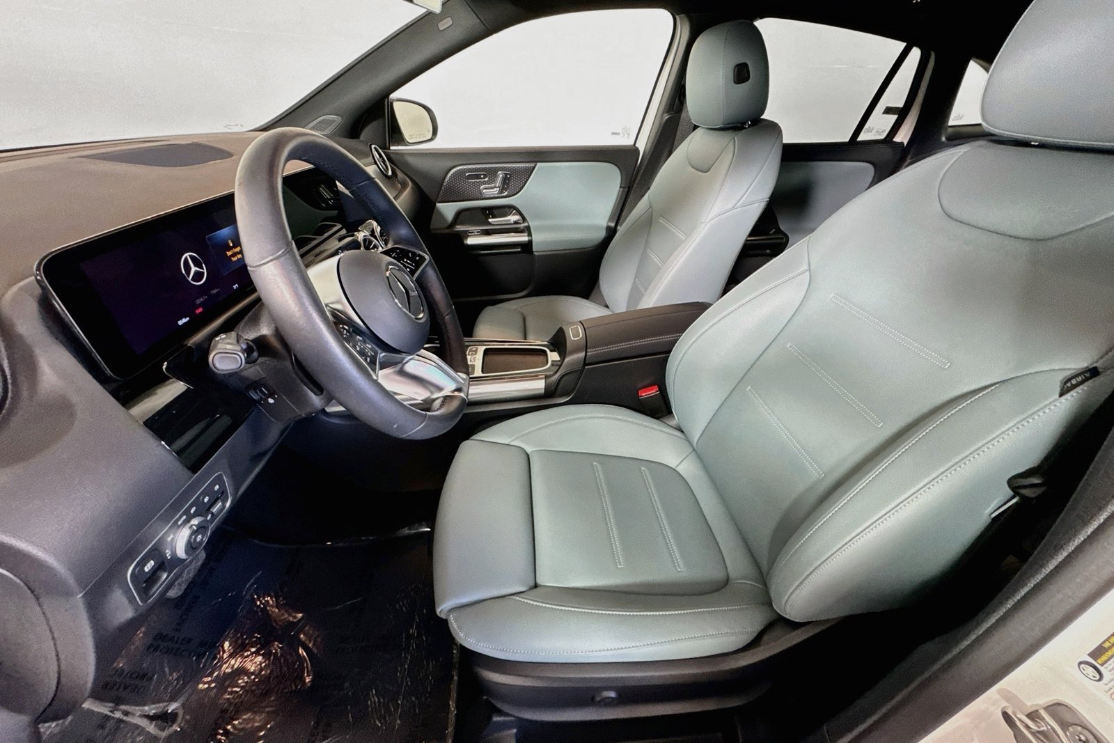 Certified Used 2026 Polar White Mercedes-Benz GLA 250 image 19