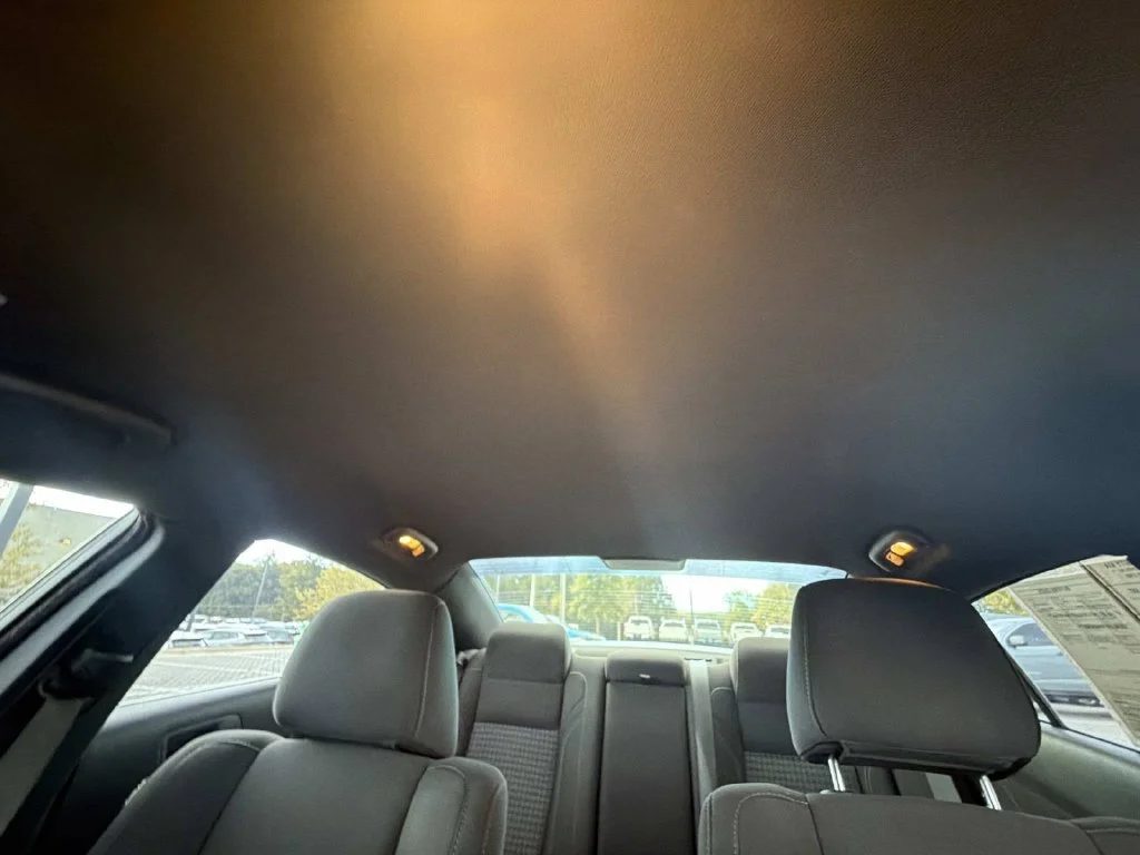 Used 2023 Green Dodge SXT image 13