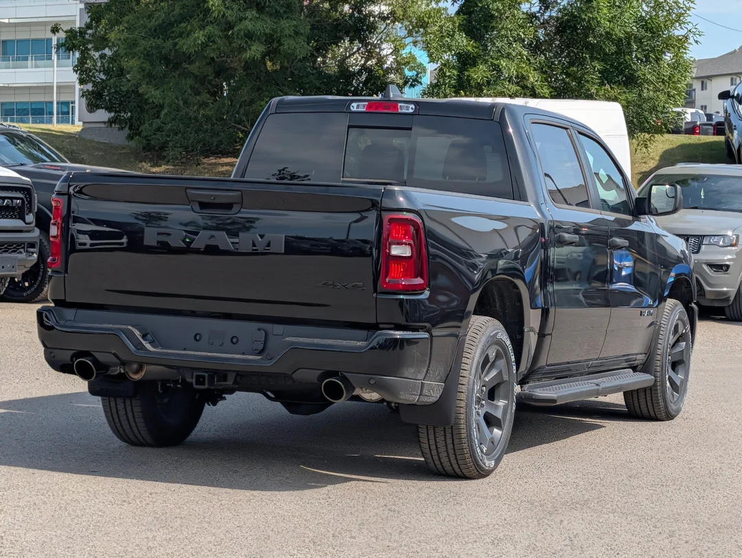New 2026 Black RAM Express - - 4x4 - 3.0L Hurricane Twin Turbo - Black Express Pkg - 20 Wheels & More! image 8