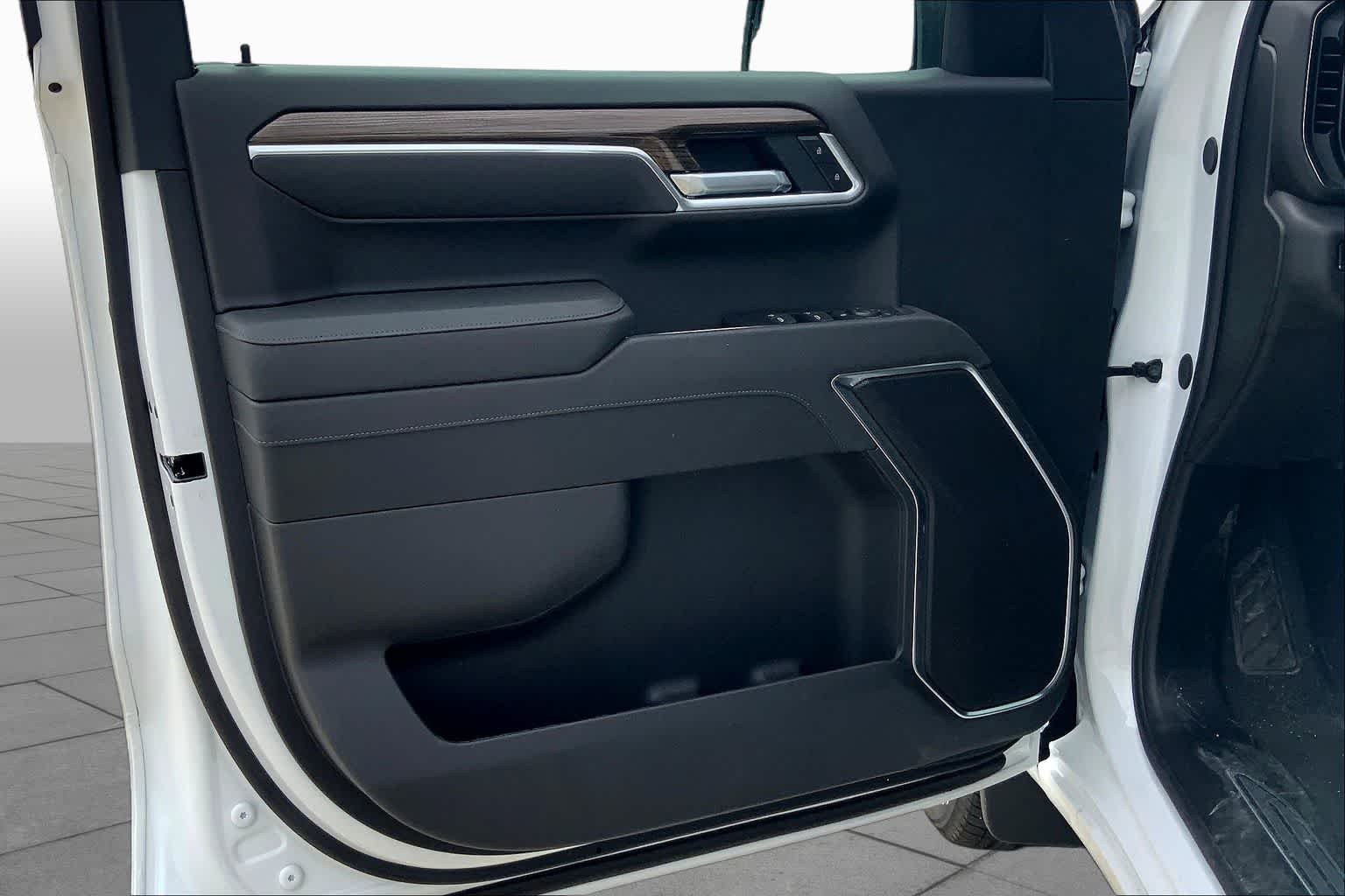 2026 Chevrolet Silverado 1500 LT - Photo 11