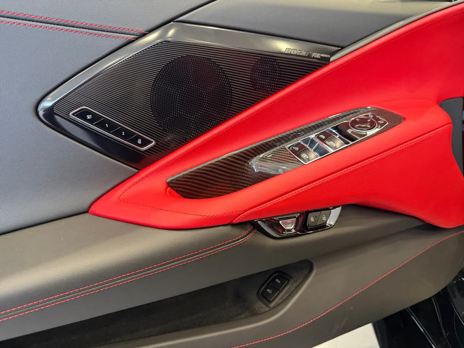 2026 Chevrolet Corvette 2LZ - Photo 9