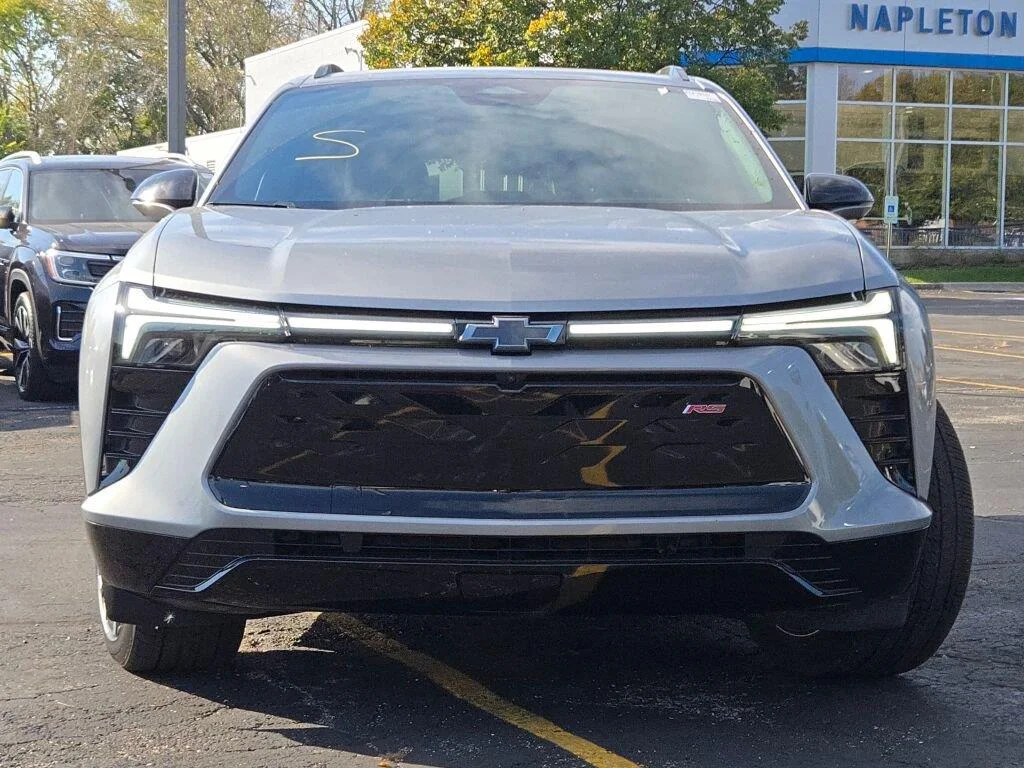 Certified 2024 Chevrolet Blazer EV RS with VIN 3GNKDCRJ5RS221701 for sale in Palatine, IL