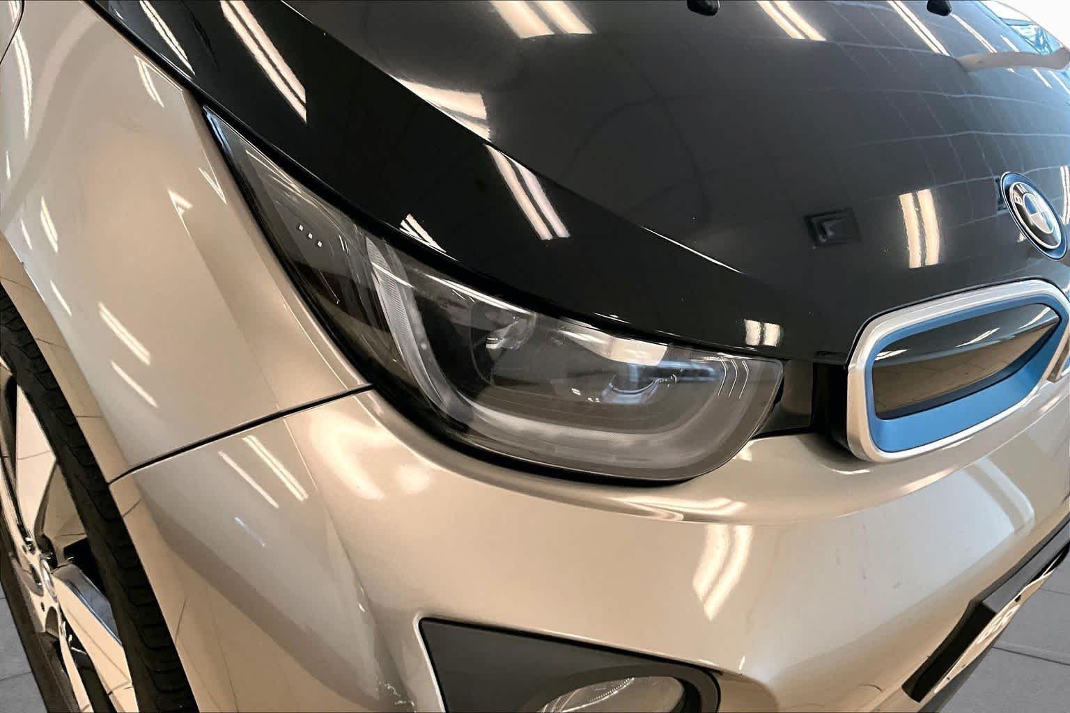 Used 2017 Platinum Silver w/BMW i Frozen Blue Accent BMW  image 25