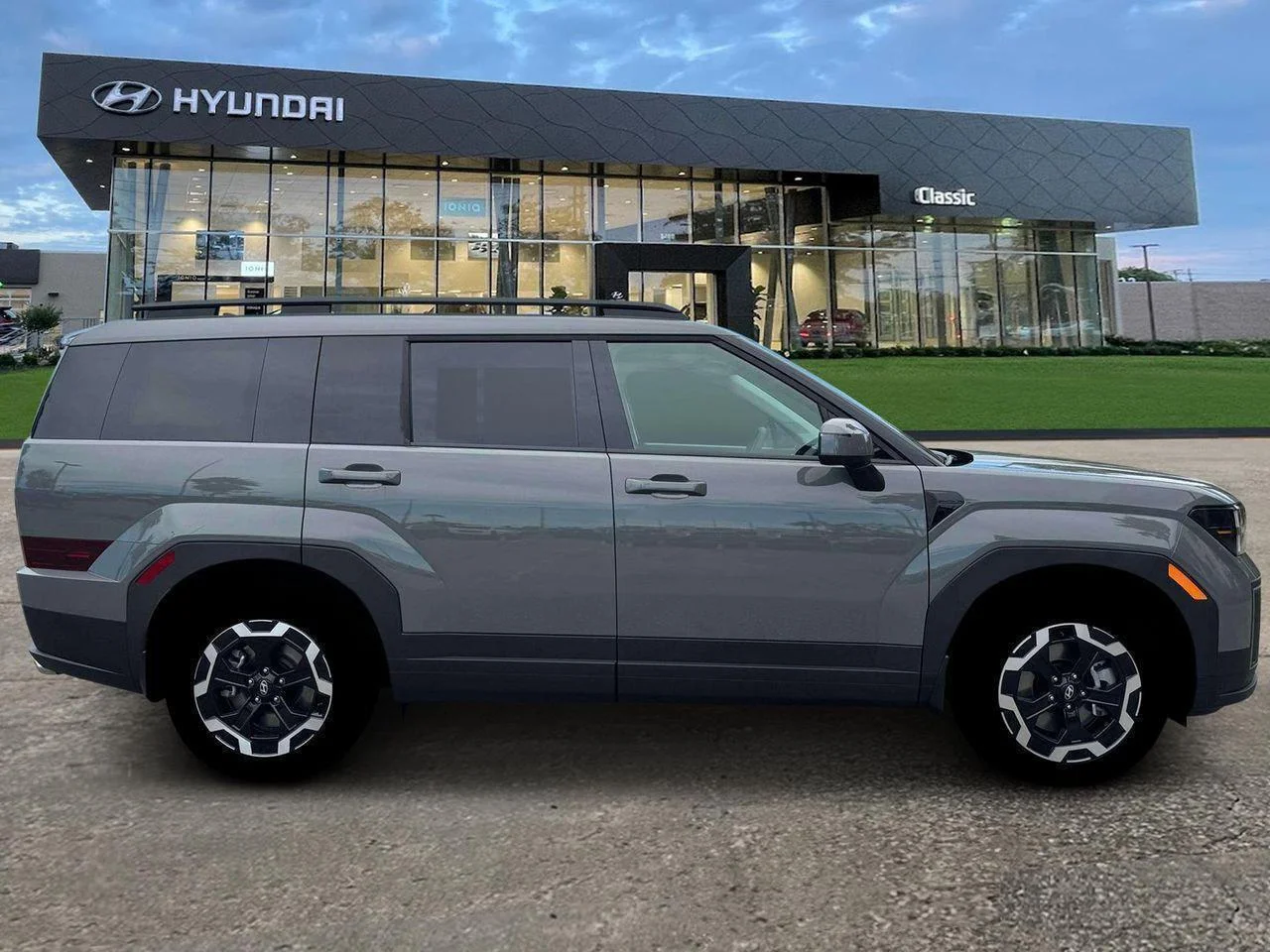 New 2026 Hampton Gray Hyundai SEL image 9