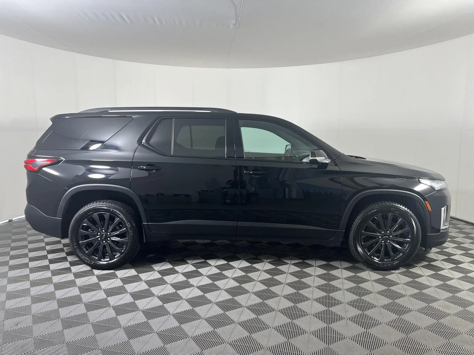 Used 2023 Black Metallic Chevrolet RS image 27