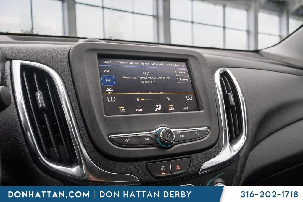 Used 2024 Gray Chevrolet LT image 7