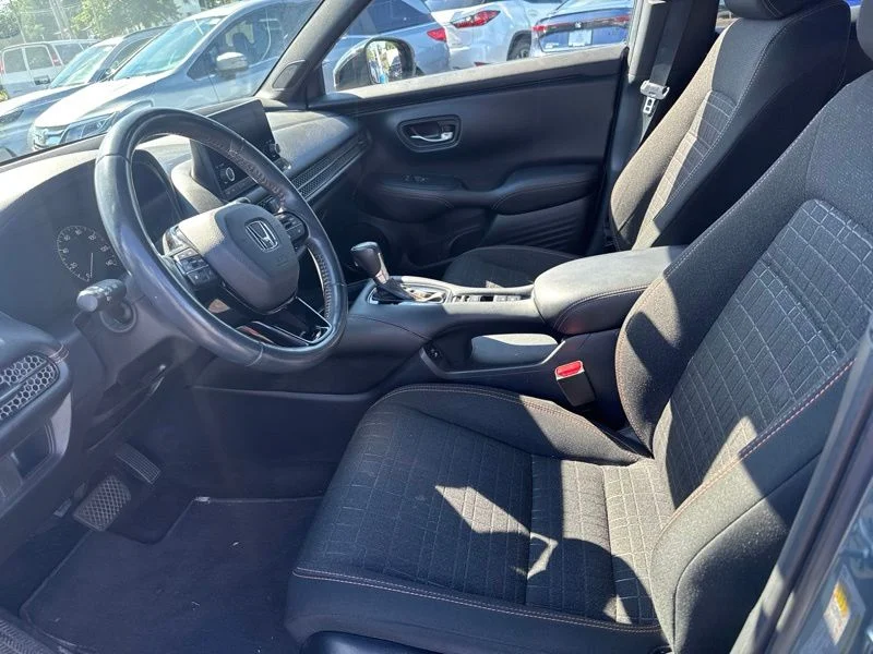 Used 2024  Honda Sport image 12