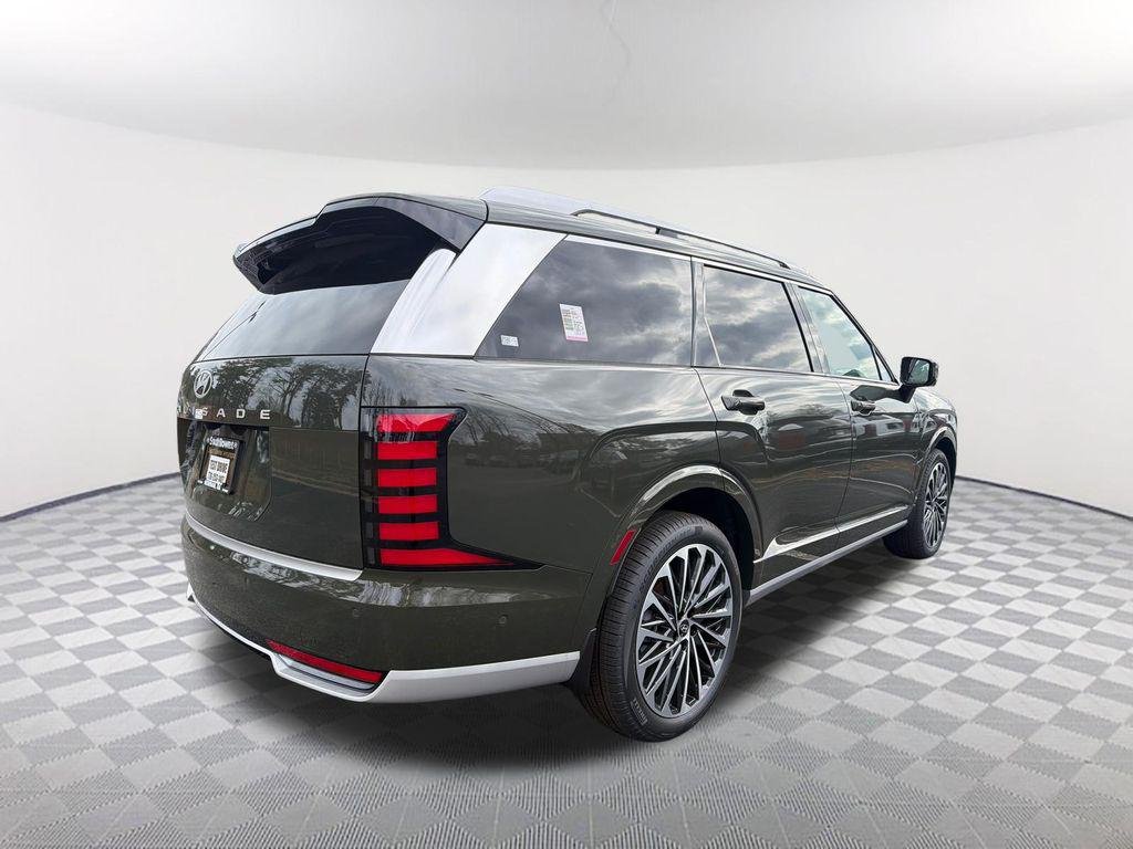 New 2026 Silver Hyundai Calligraphy FWD image 5