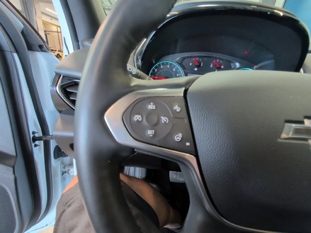 Used 2023 SUMMIT WHITE Chevrolet RS image 19