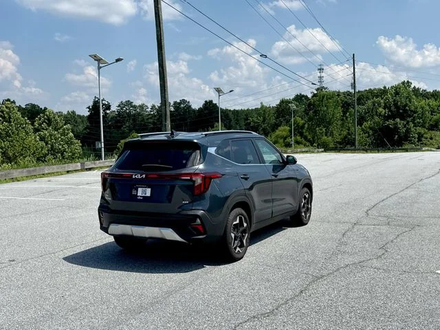 Used 2025 Gray Kia EX image 5