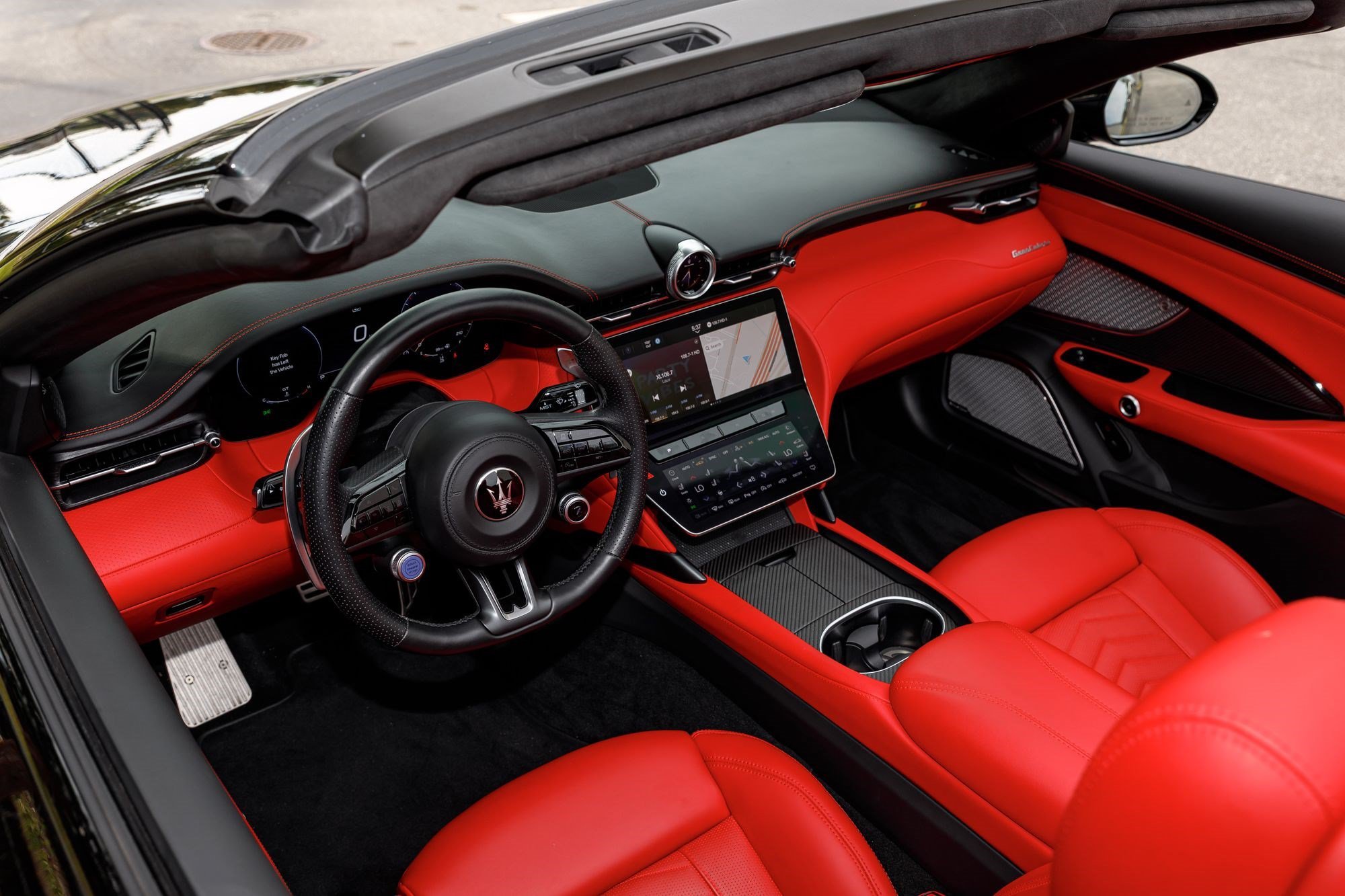 Used 2024 Nero Assoluto Maserati Trofeo image 9