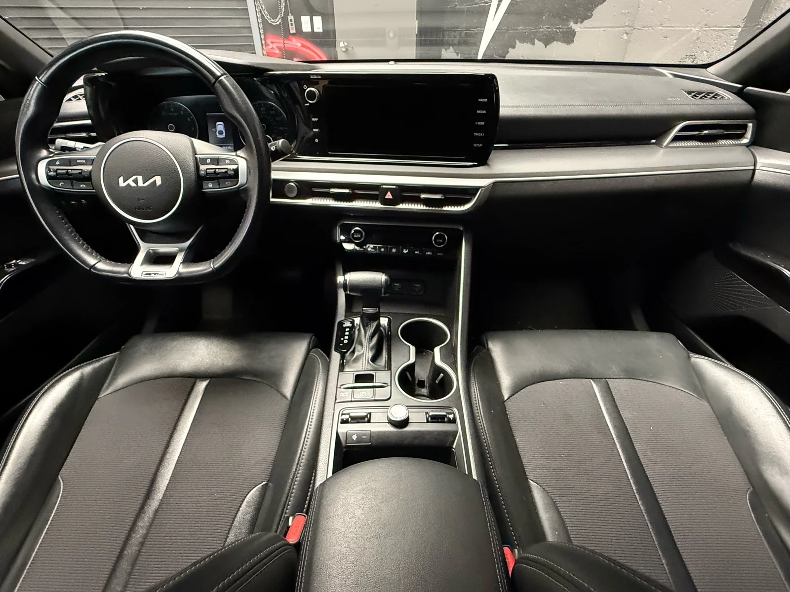 Used 2024 Passion Red Tintcoat (adr) Kia GT-Line image 20