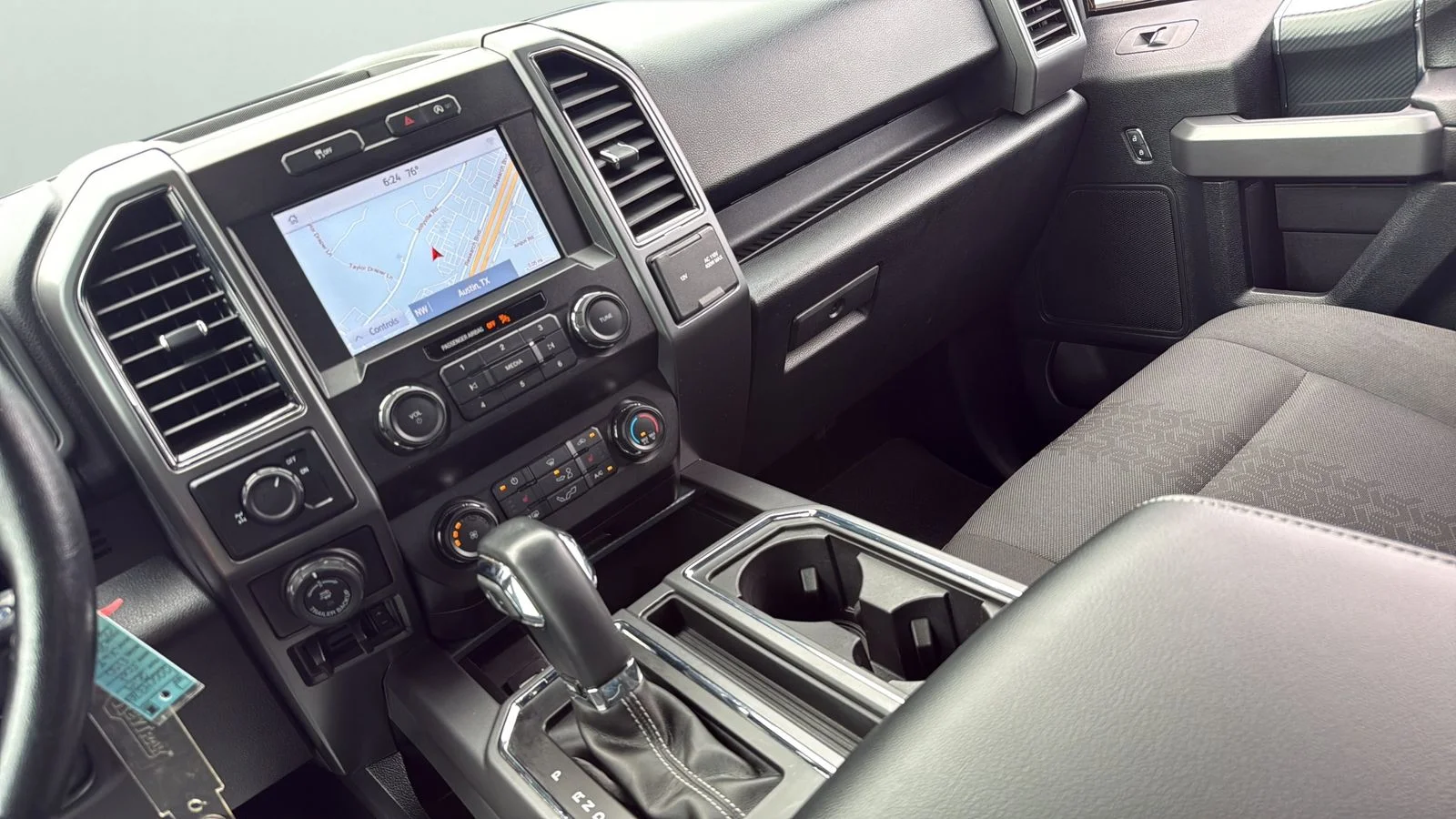 Used 2019 Red Ford XLT image 20