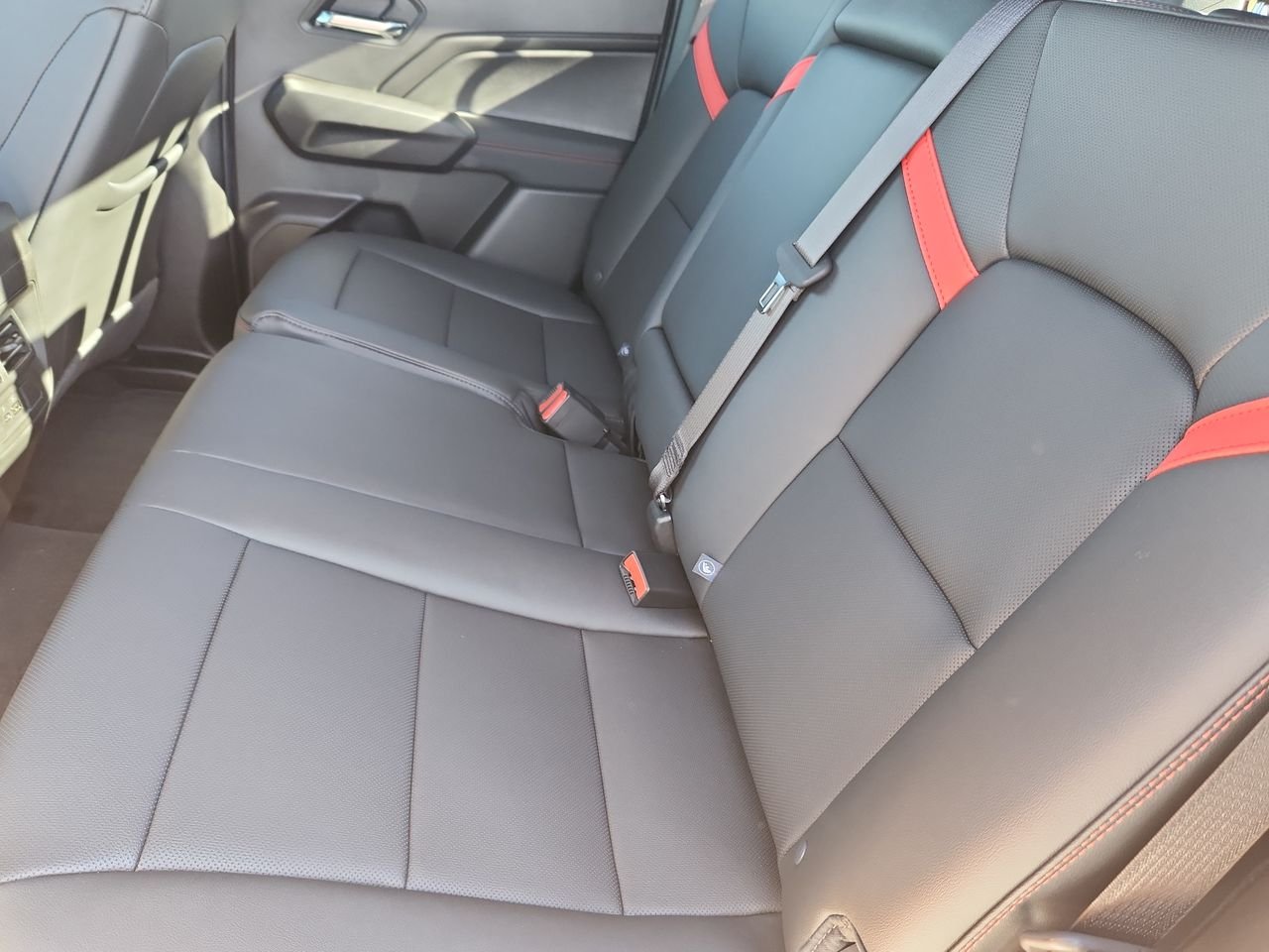2026 Chevrolet Colorado Z71 - Photo 62