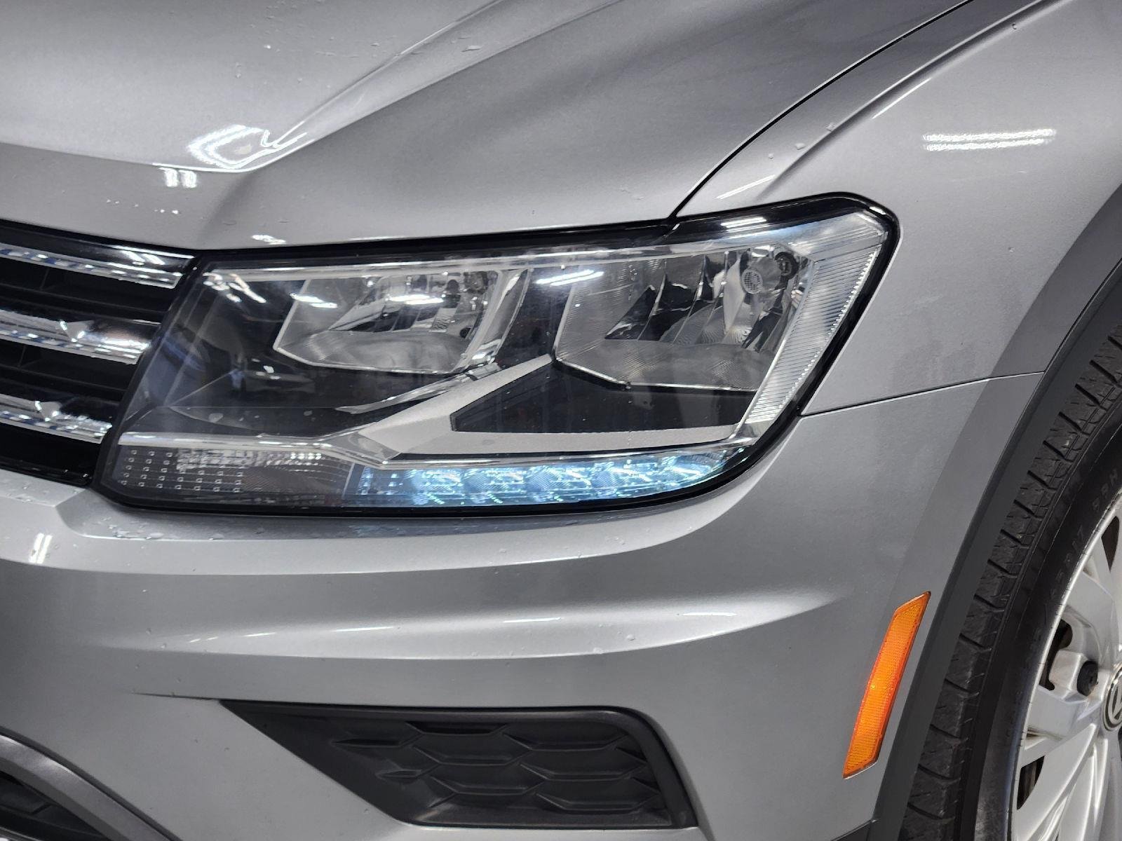 2020 Volkswagen Tiguan photo 8 of 32