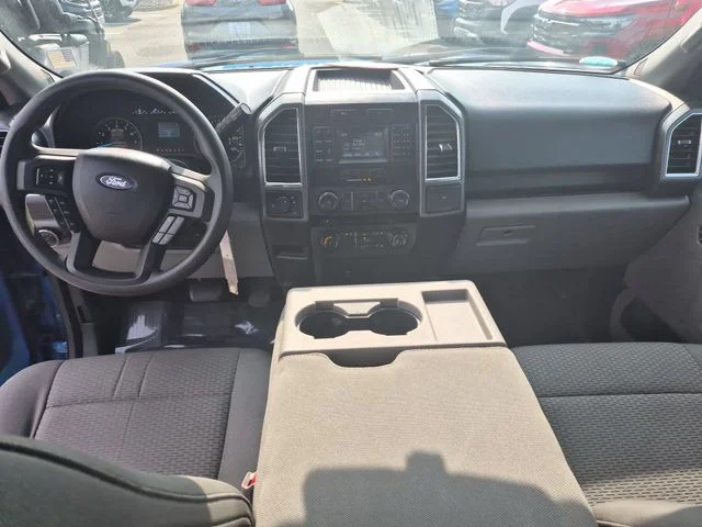 Used 2016 Blue Ford XLT image 28
