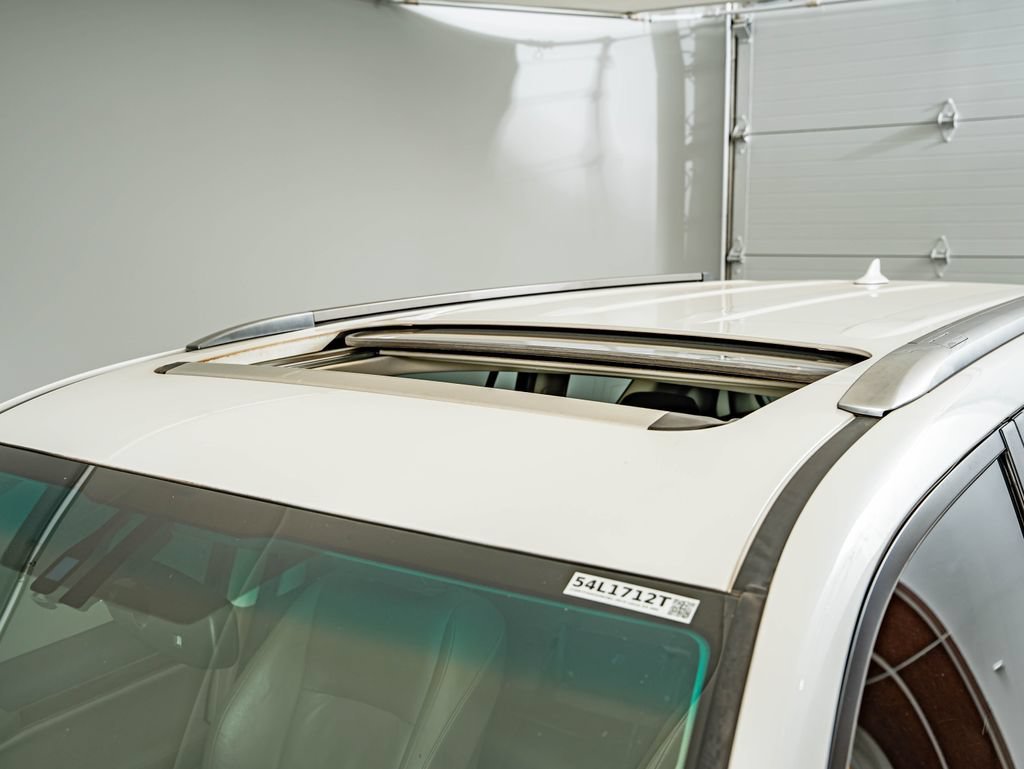 Used 2014 Starfire Pearl Lexus 460 image 17
