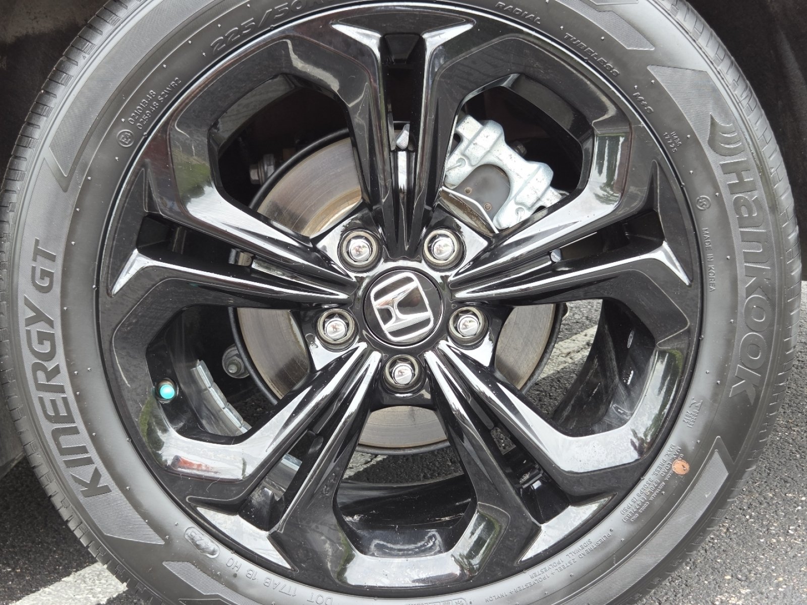 2025 Honda Accord SE - Photo 13