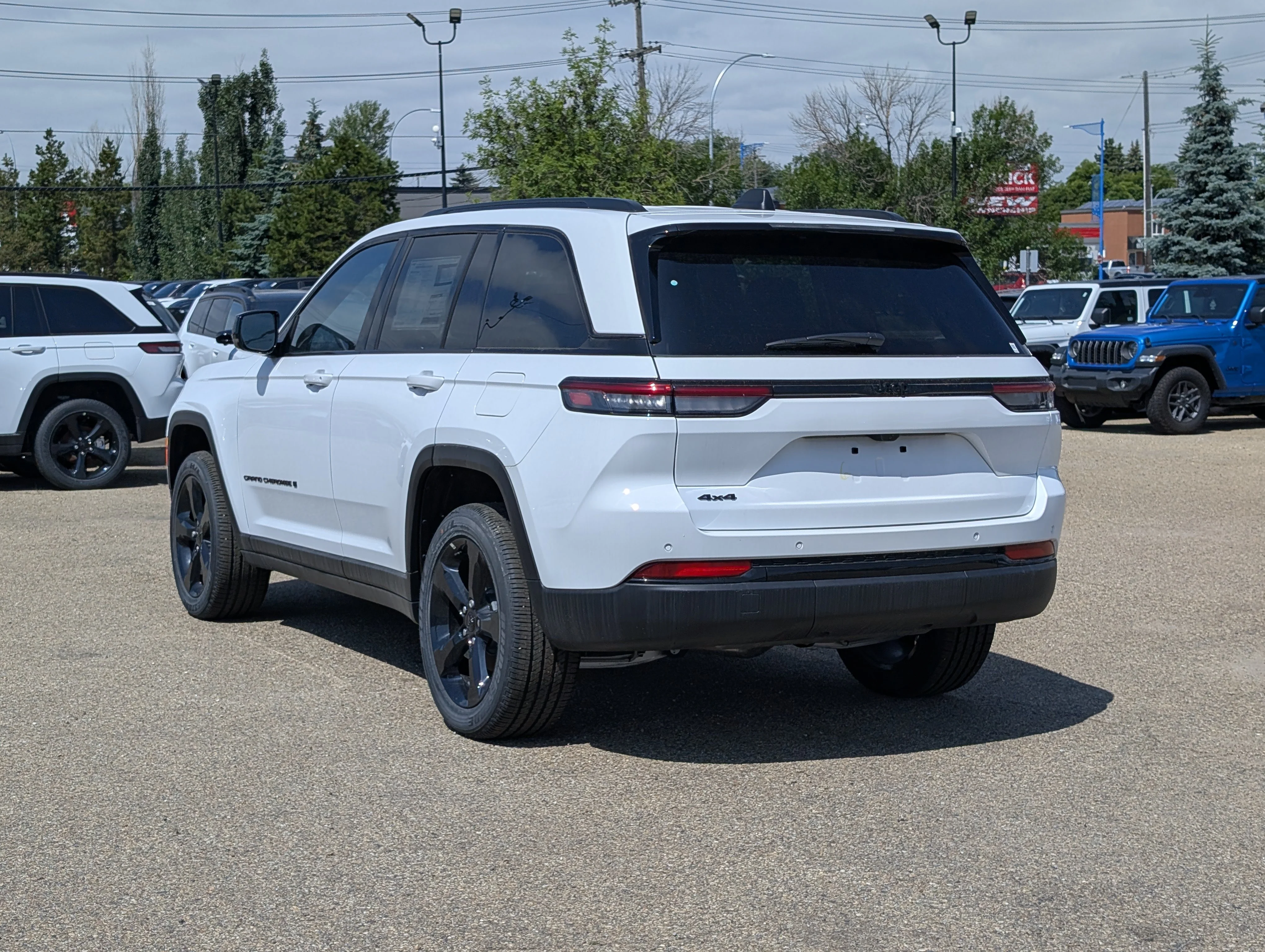 New 2025 Bright White Jeep Altitude image 4