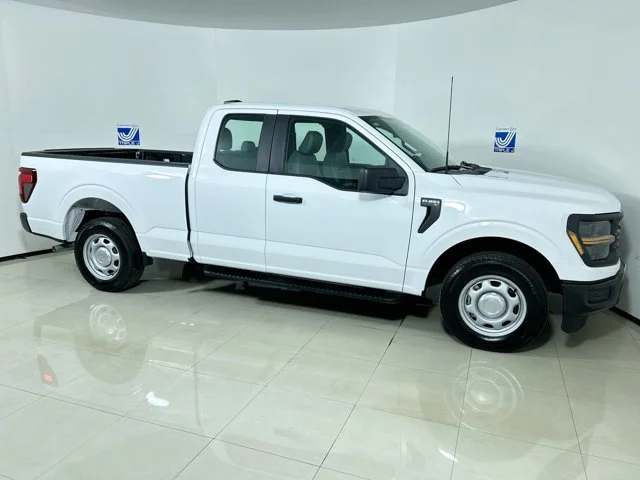 New 2025 OXFORD WHITE Ford XL image 7