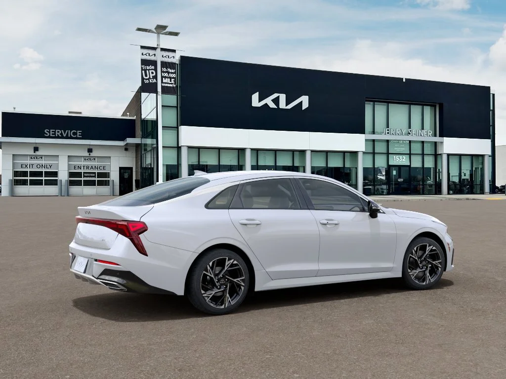 New 2026 Snow White Pearl Kia GT-Line image 6