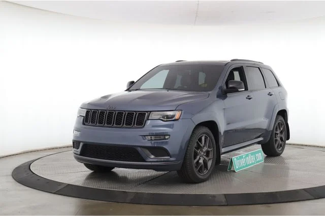 Used 2020 Blue Jeep Limited image 10